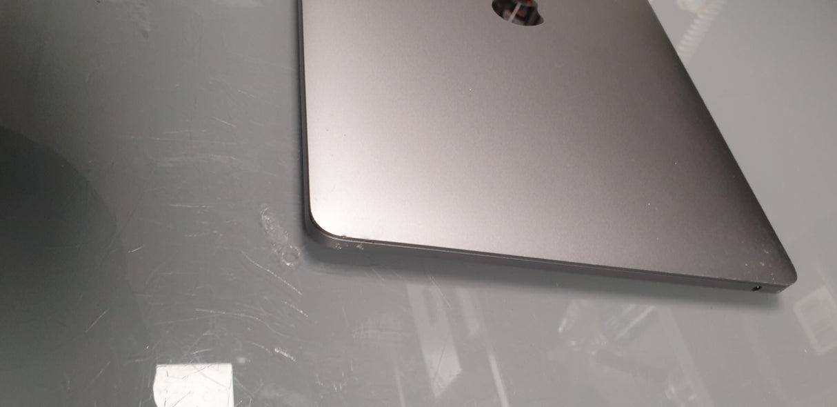 MacBook Pro 13" - Intel I5 2 GHz - SSD 256 Go - RAM 8 Go - Clavier QWERTY