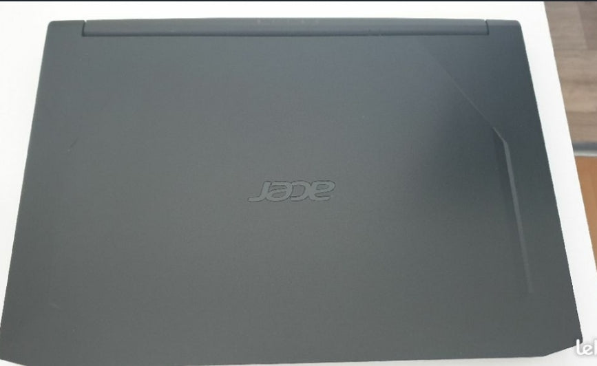 PC Portable Gamer Acer Nitro 5 - RTX 2060, i7 10e Gén, 16 Go RAM, 512 Go SSD